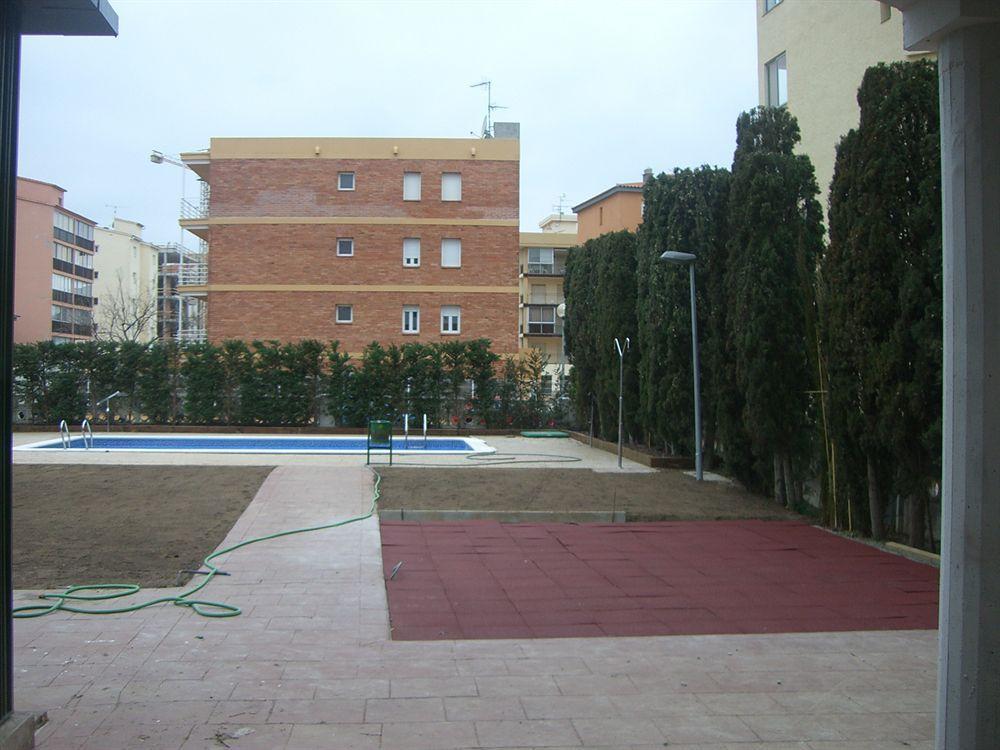 Bay Hotel Roses Esterno foto