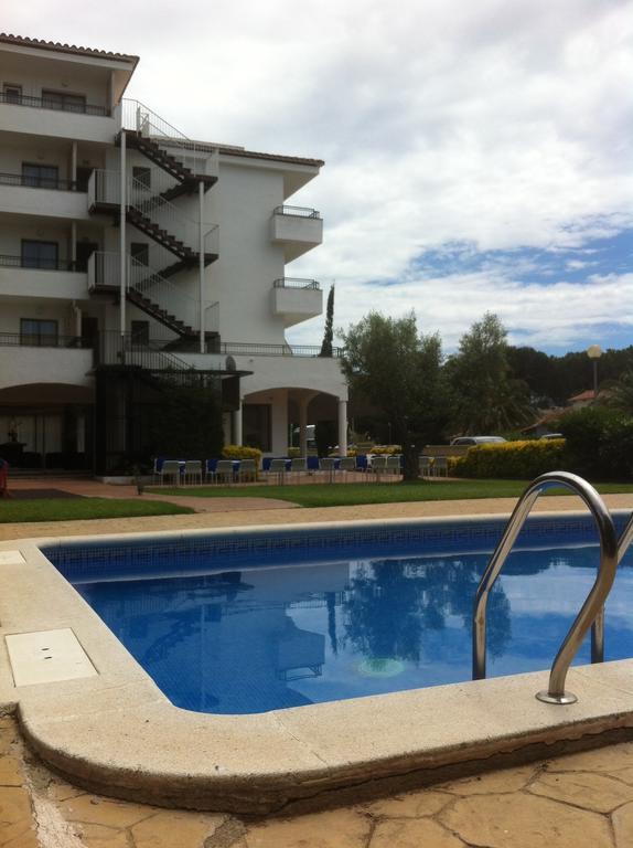 Bay Hotel Roses Esterno foto
